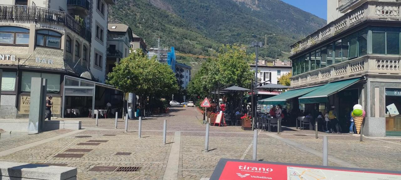 Bernina Station Center Apartment - Tirano Εξωτερικό φωτογραφία